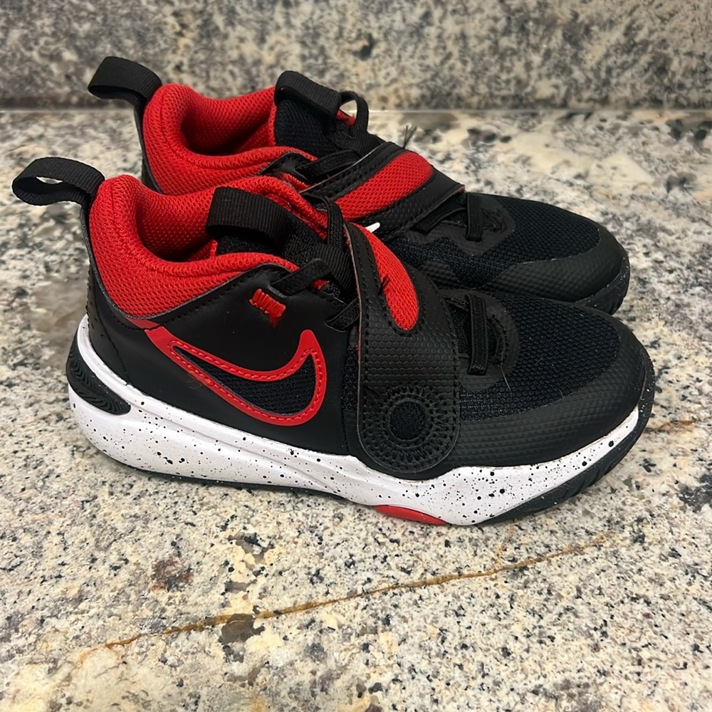 Nike Kids Size 12 Basketball Shoes